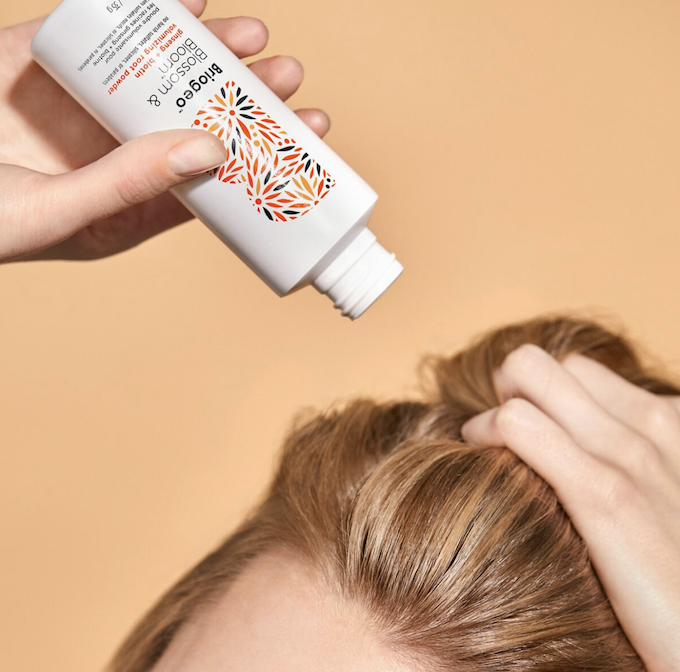 Best Hair Powders That Will Make Your Locks More Voluminous